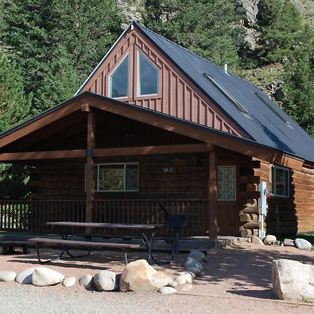 Cabin 28 알몬트 외부 사진
