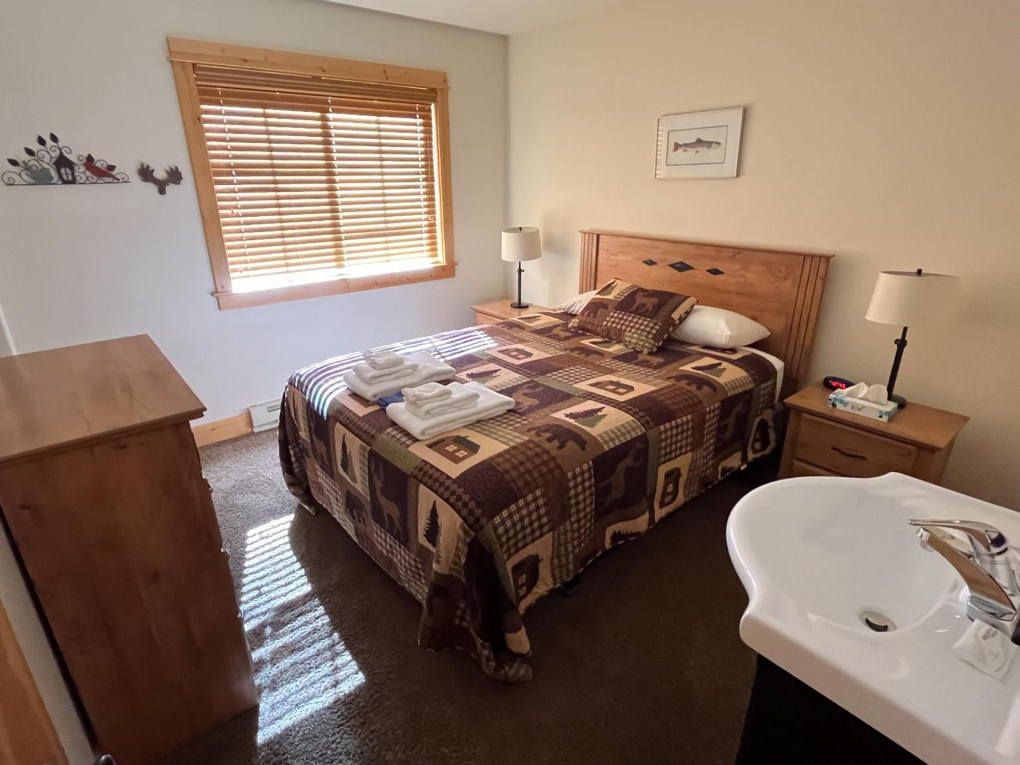 Cabin 28 알몬트 외부 사진