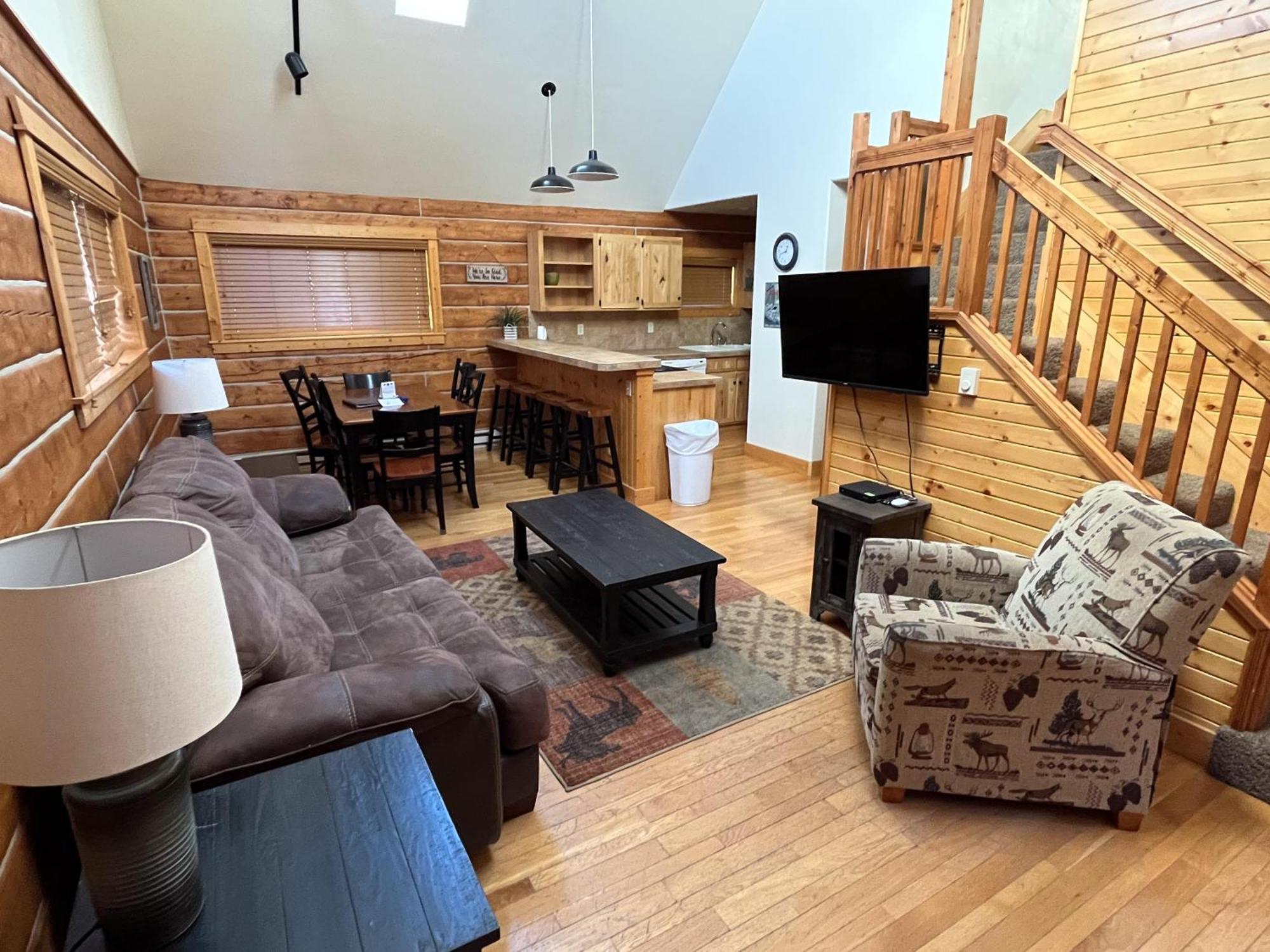 Cabin 28 알몬트 외부 사진
