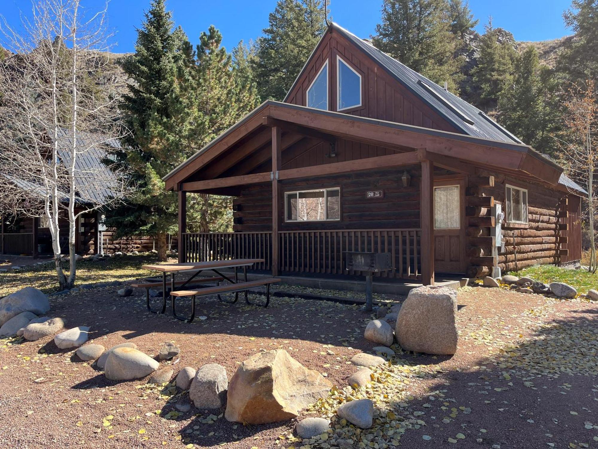 Cabin 28 알몬트 외부 사진